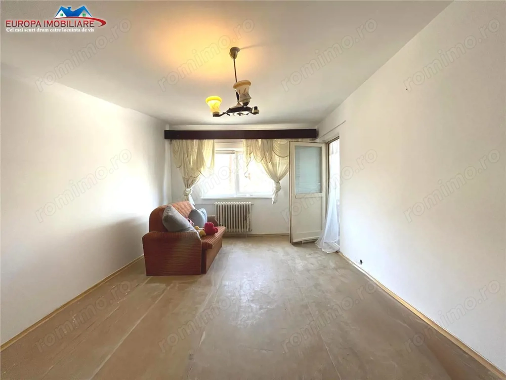 Apartament 2 camere de vanzare zona C5 Tulcea