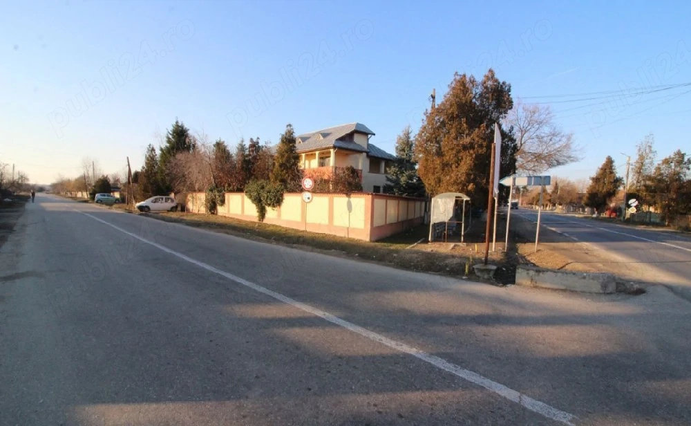 De vanzare sau de închiriat imobil cu multiple destinatii, in Plesoiu-Olt. Direct de la proprietar!