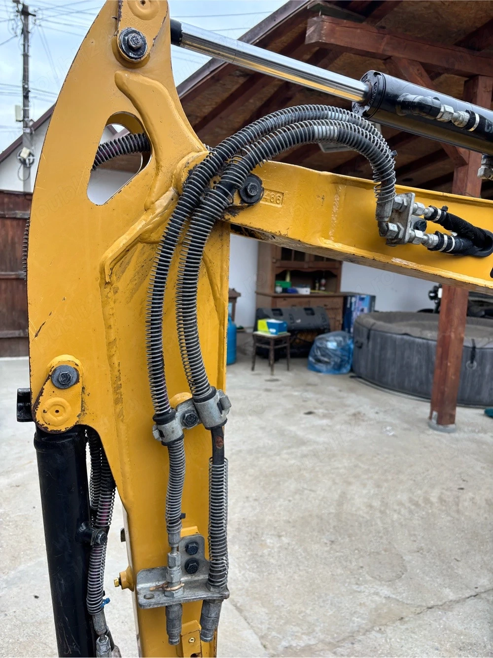 vand miniexcavator cat 1.6