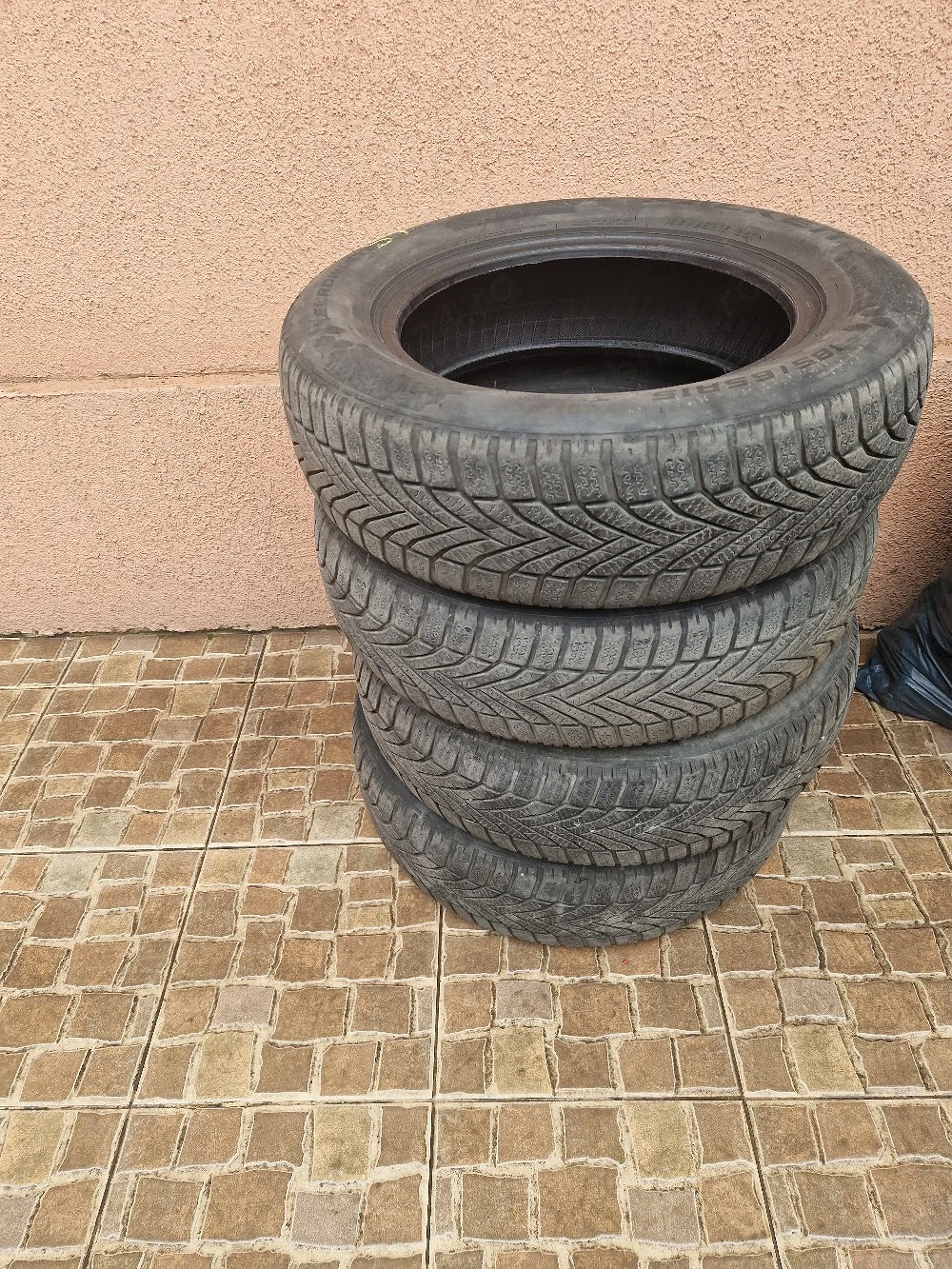 Anvelope m+s 185 65 15