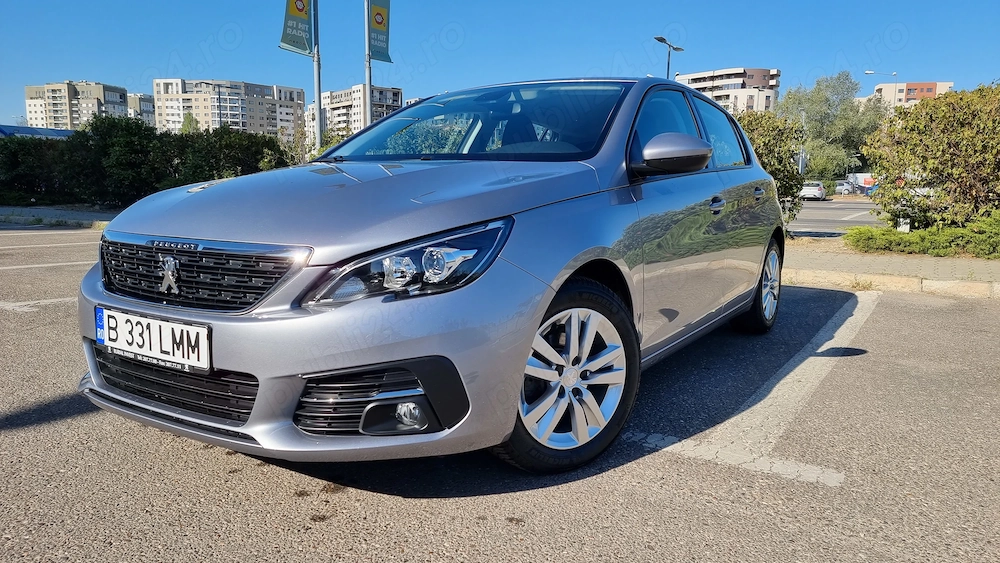 Peugeot 308, benzina 110 CP, AN 2020