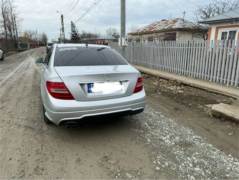 Mercedes C180 2011