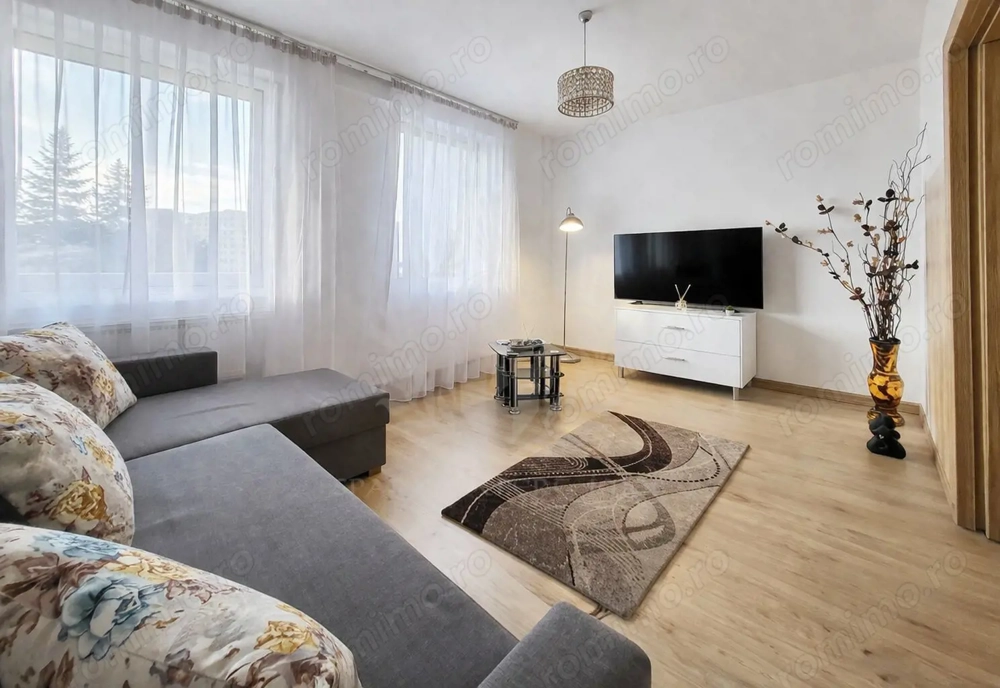 Apartament 2 camere, recent renovat, zona Ultracentrala, Ploiesti