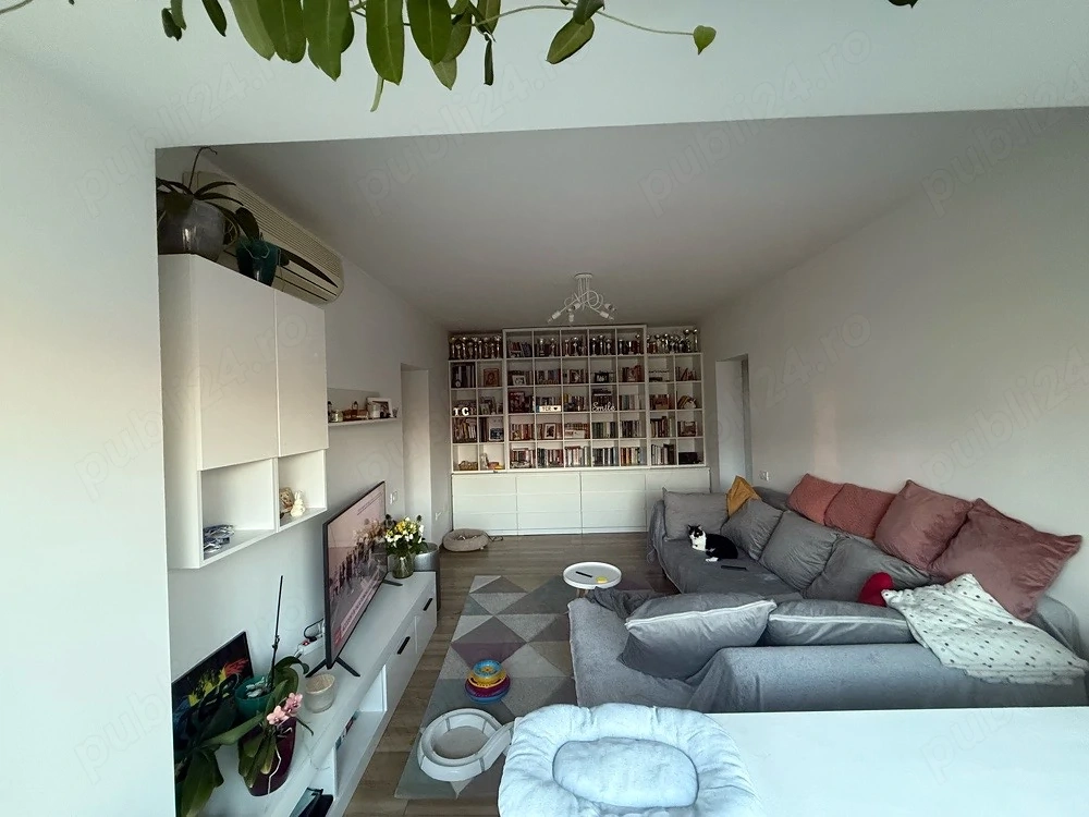 Vand apartament 3 camere semidecomandat, Tomis 2