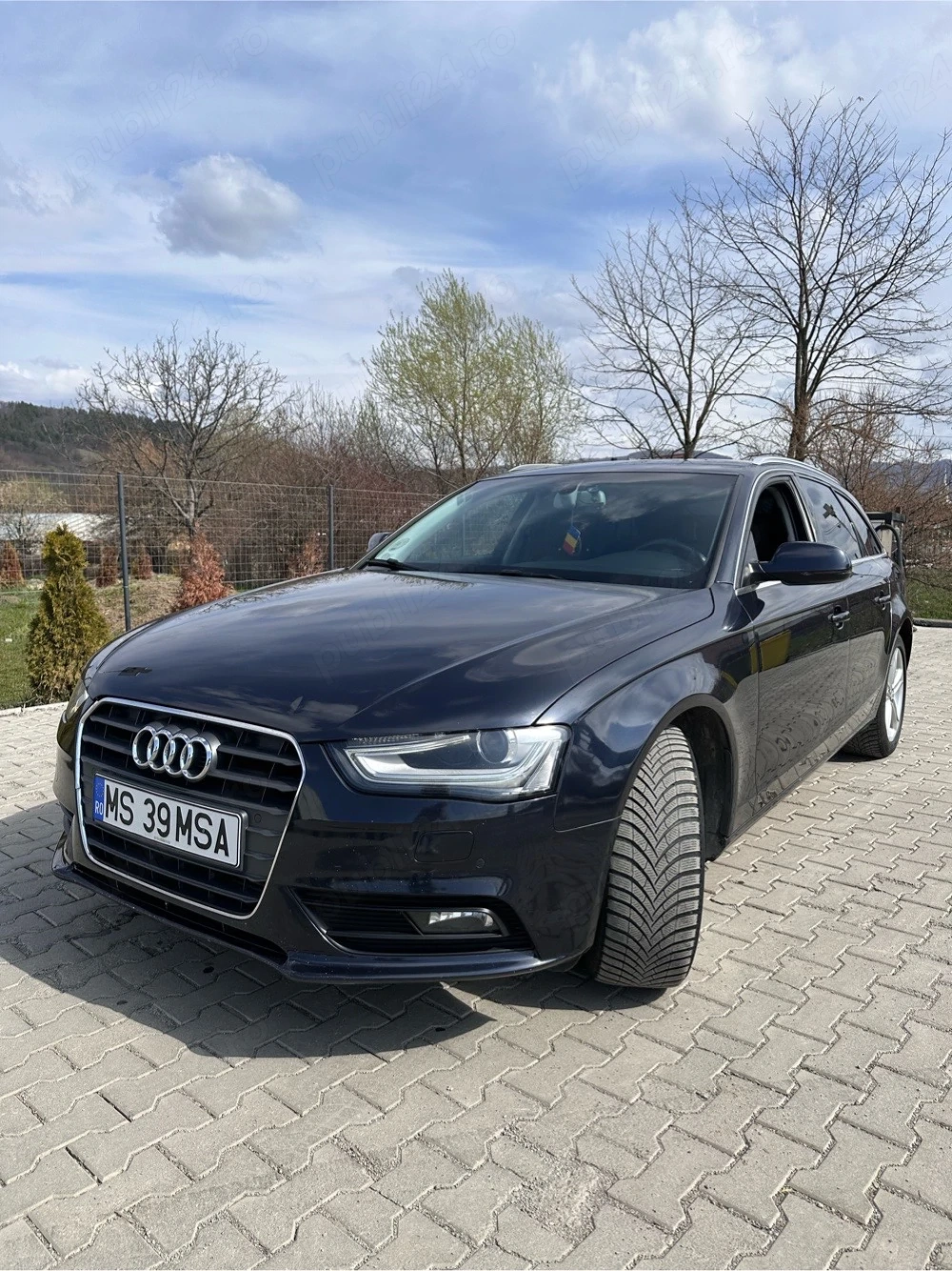 Vând Audi A4 B8.5 Avant (Facelift)   2.0 TDI   150 CP   Manuală
