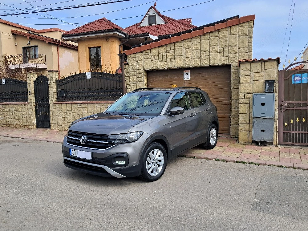 VOLKSWAGEN T-CROSS  - 2021 -Stare Ca NOUĂ - 76 .000 KM - Unic Proprietar ( 115 Cp ) Full optiuni 