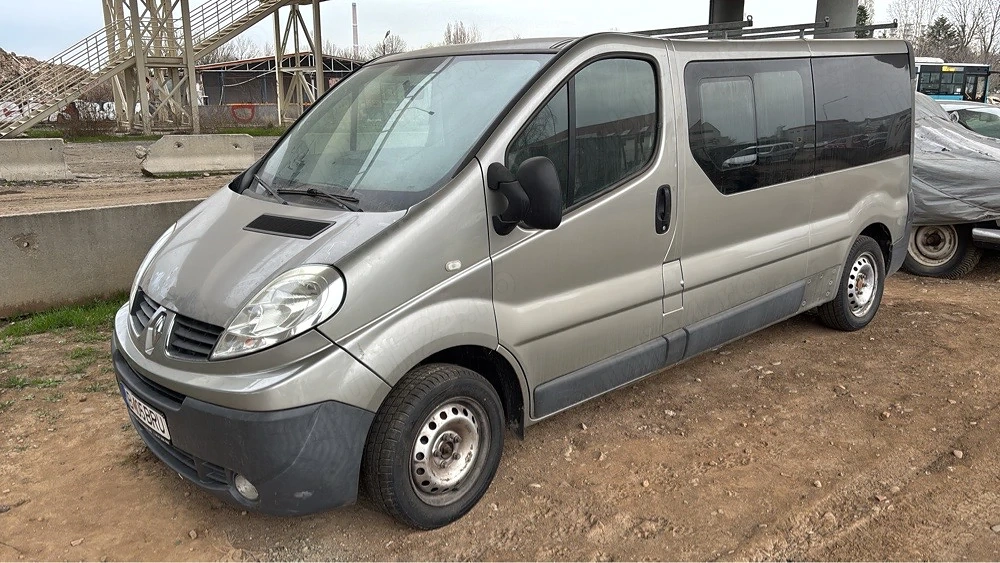 Renault Trafic 2.5 Diesel 2010 5 Locuri