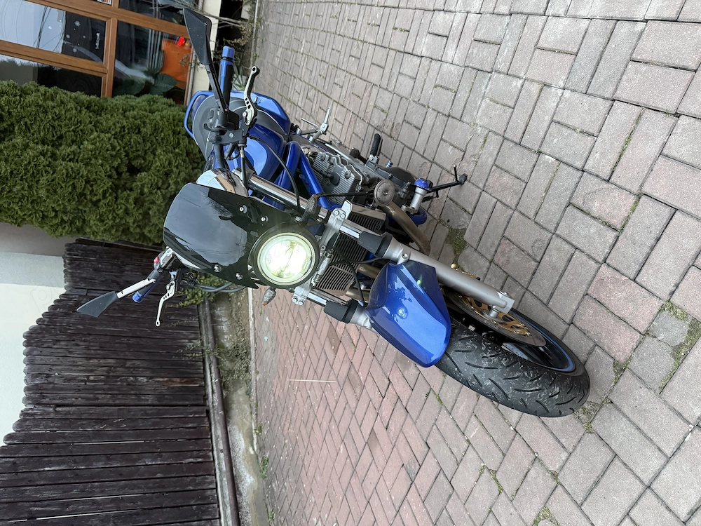 Suzuki GSF 600 Bandit 