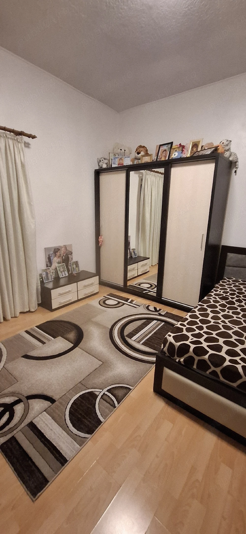 Vand casa zona Stefan Cel Mare