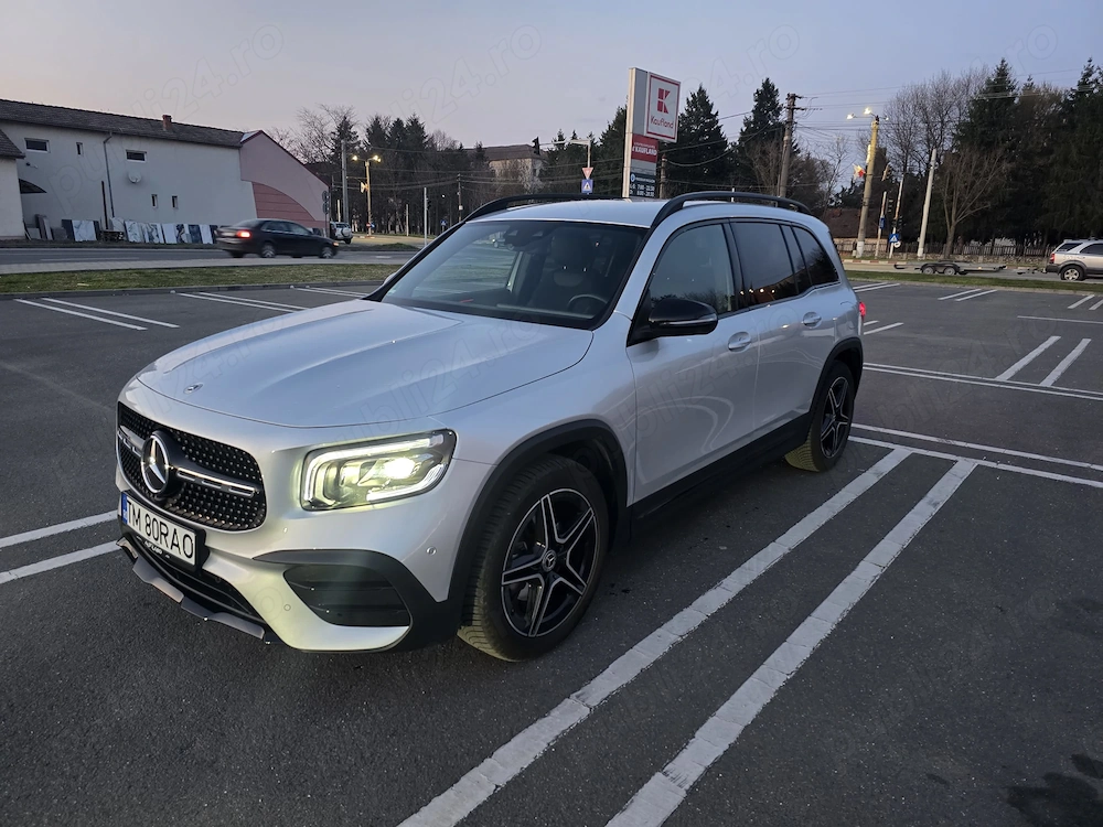 Mercedes-Benz GLB 180, 7G-DCT, AMG Line, Oct 2  km