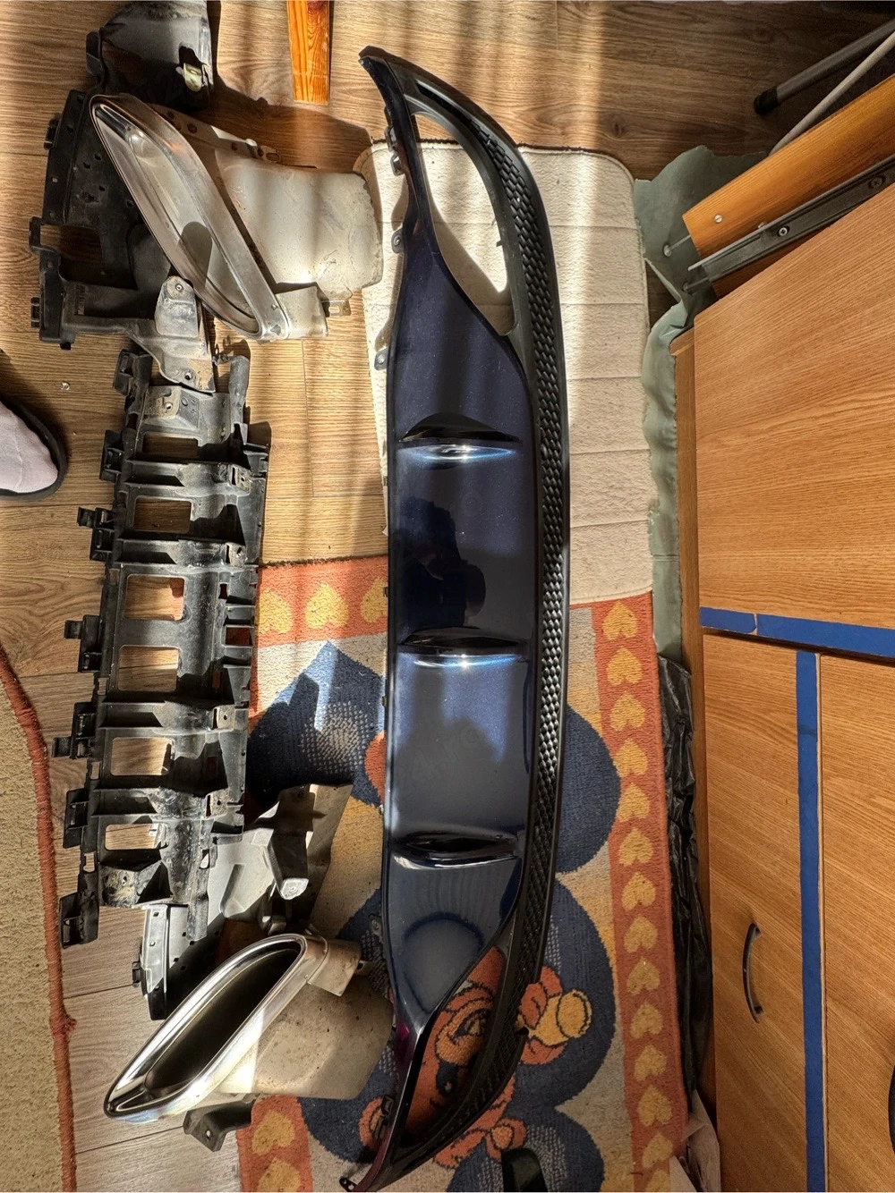 Difuzor spate + ornamente evacuare Mercedes C-Class W205