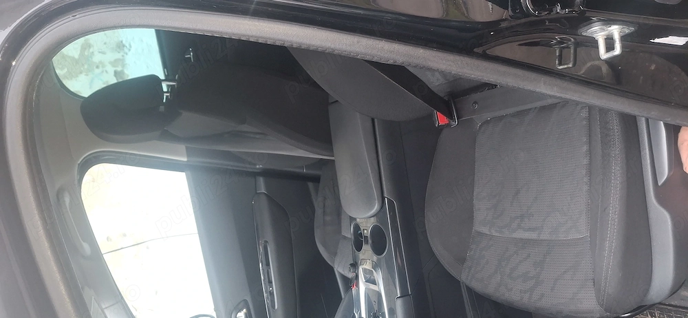 Vand peugeto 3008 in stare perfecta 