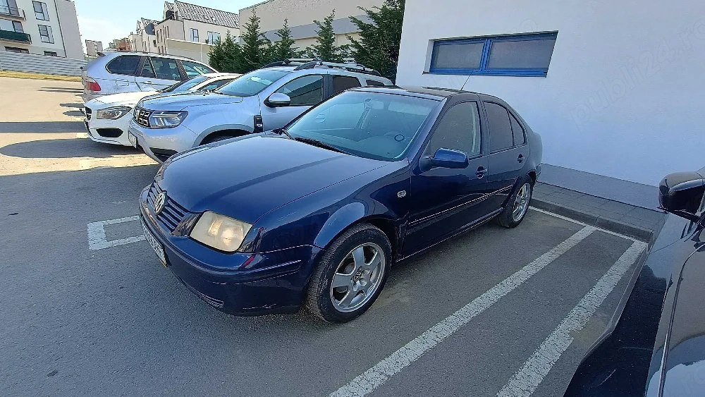 Vw Bora 1.6 16v cu gpl  5 500 lei  P