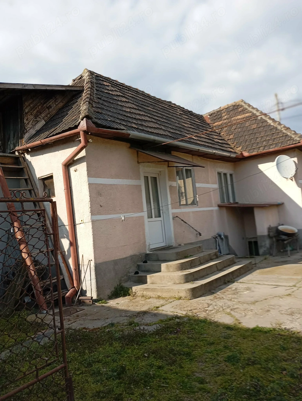 Casă de vânzare 