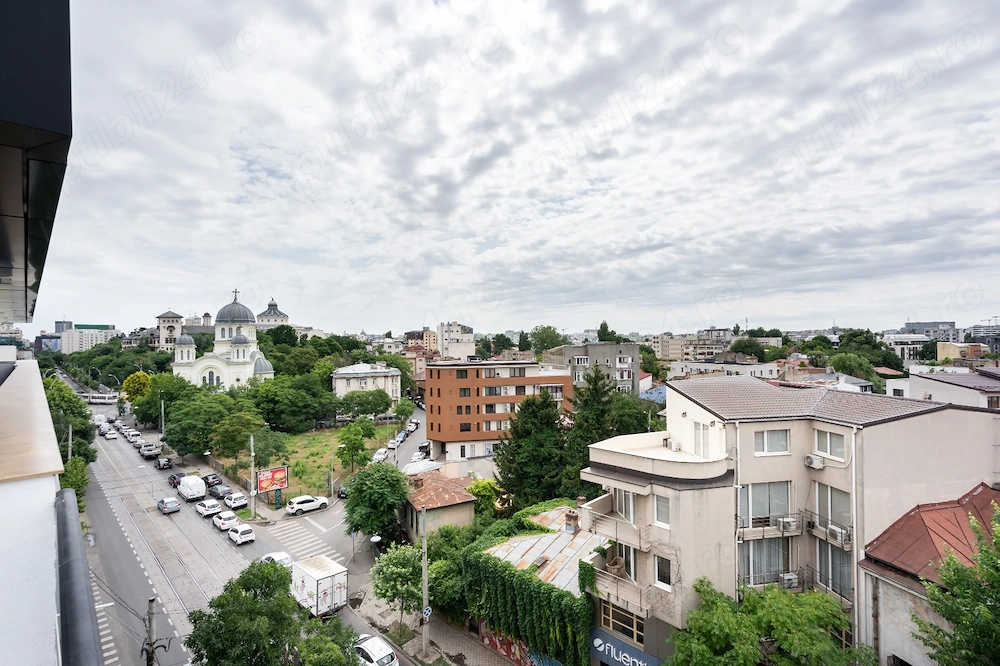 Penthouse Ultracentral de 243 mp (Terasă 105 mp!) cu View Spectaculos si 3 locuri de parcare