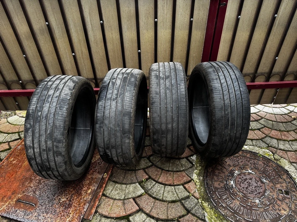 Cauciucuri Bridgeston 215/45/18