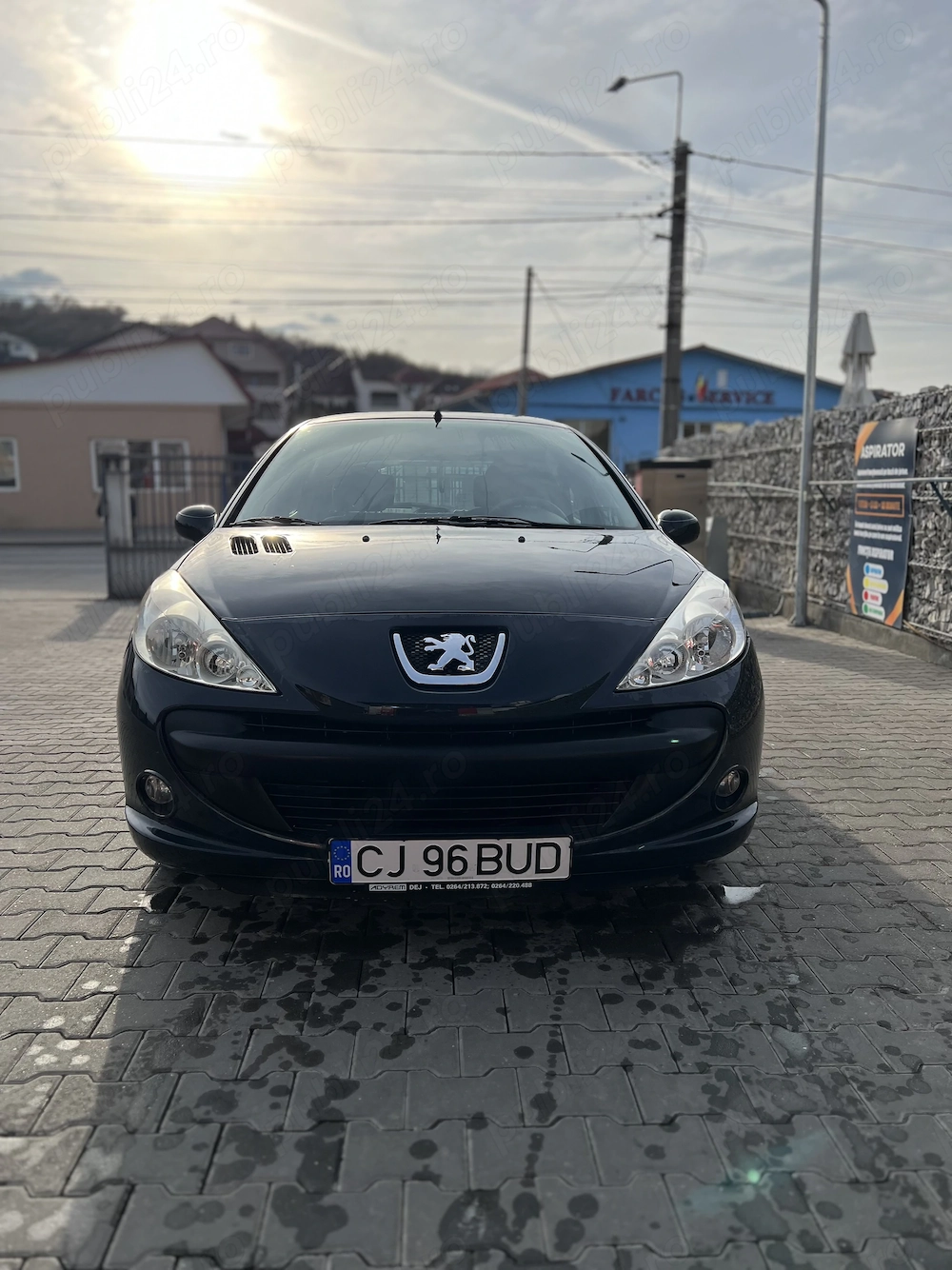 De vânzare Peugeot 206+ An 2009  1360 cmc benzina