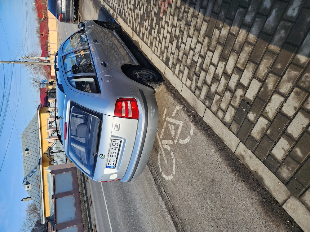 Vând Skoda Fabia 1.4 benzina fara probleme fara rugina doar radiata 