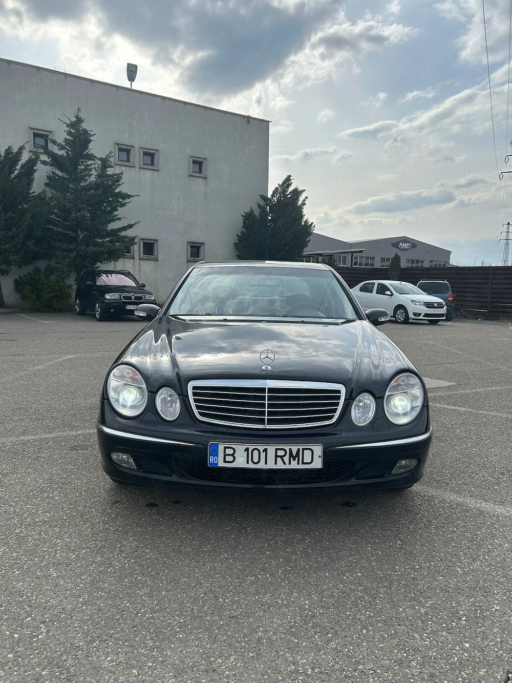 Vând Mecedes-Benz E220 CDI