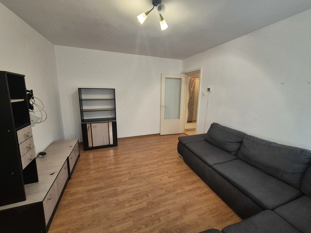 Închiriez 2 camere Lunca