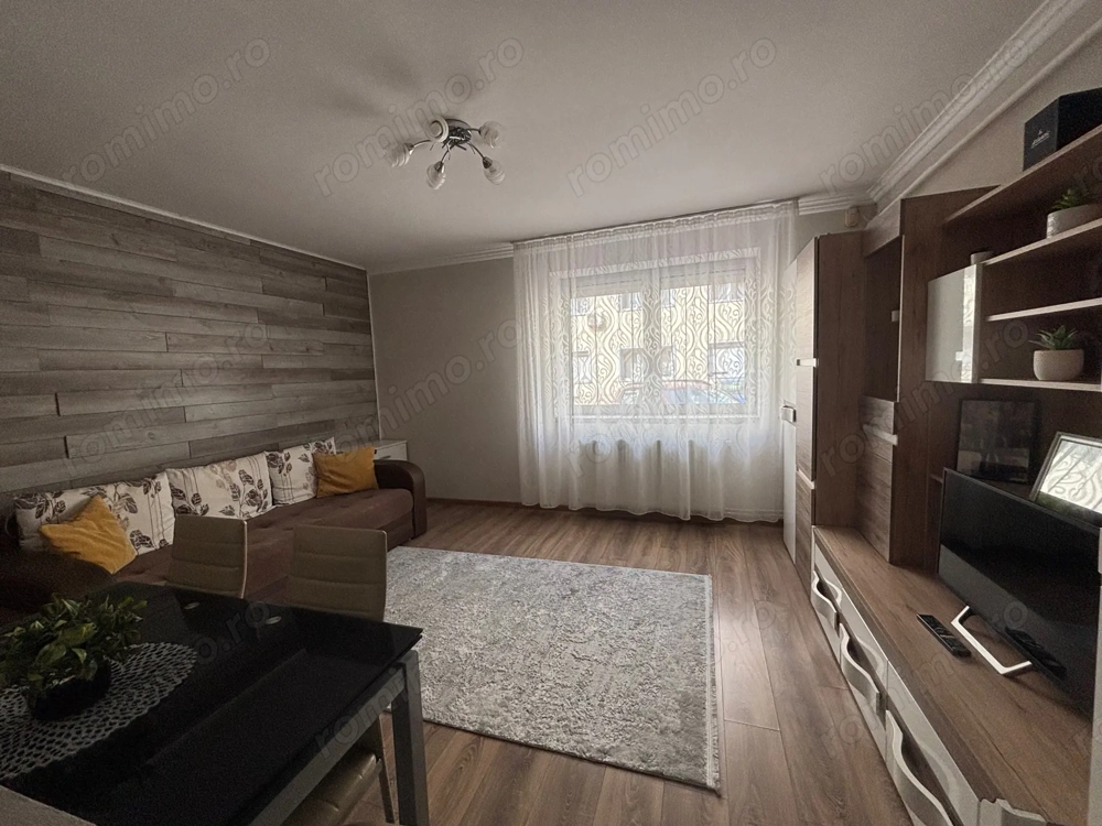 BRASADAS vinde garsoniera la PARTER