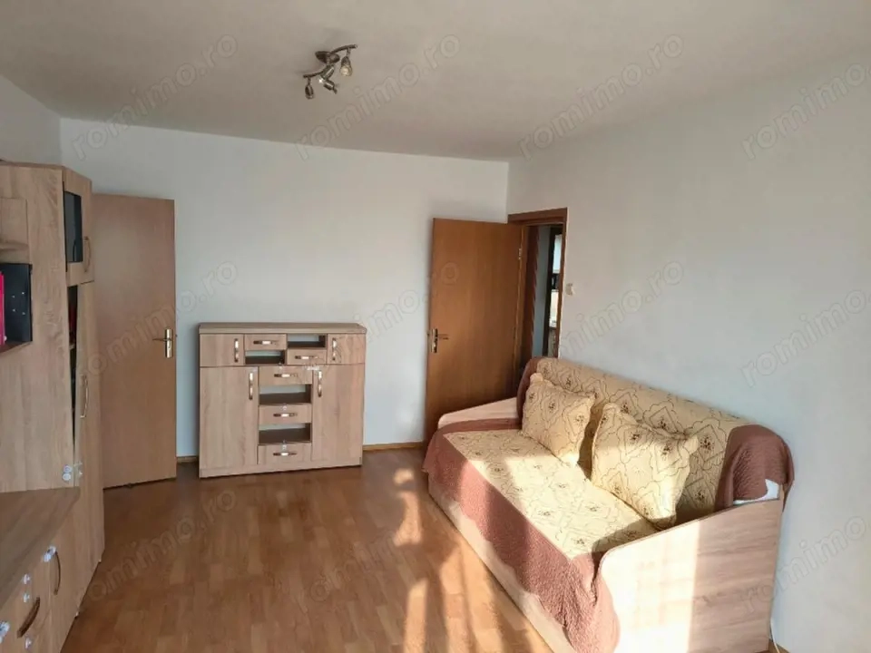Apartament 2 camere-Tractorul