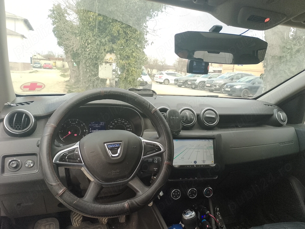 Vând Dacia Duster TCe 90 Comfort benzină+gpl