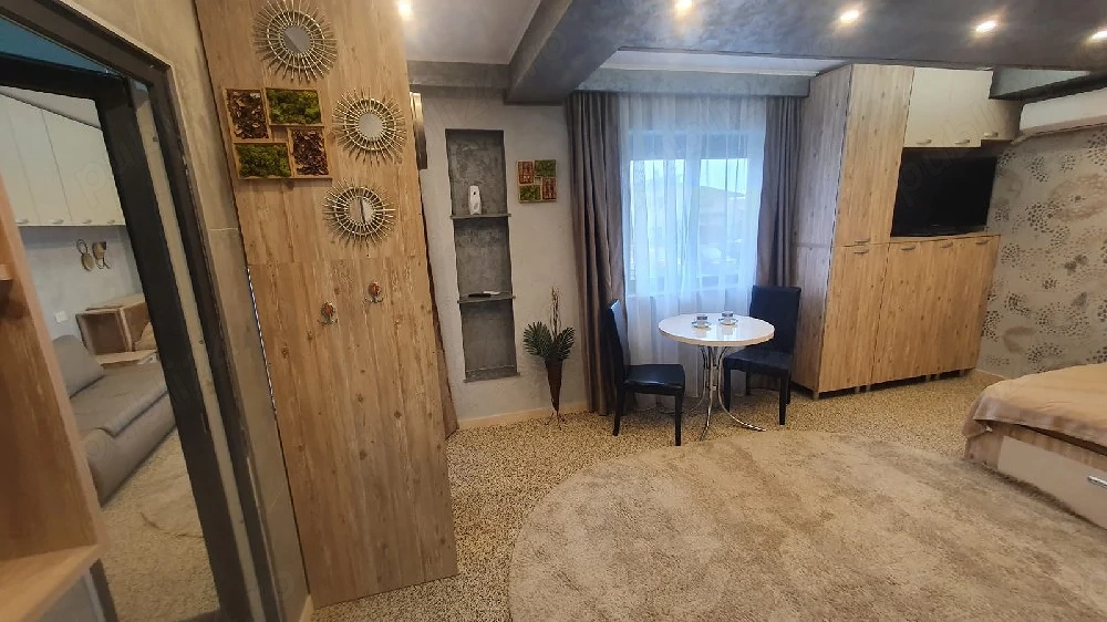 Tomis studio 4b