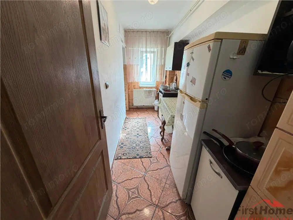 Garsoniera de vanzare, 44mp, etaj 2, zona Brailei