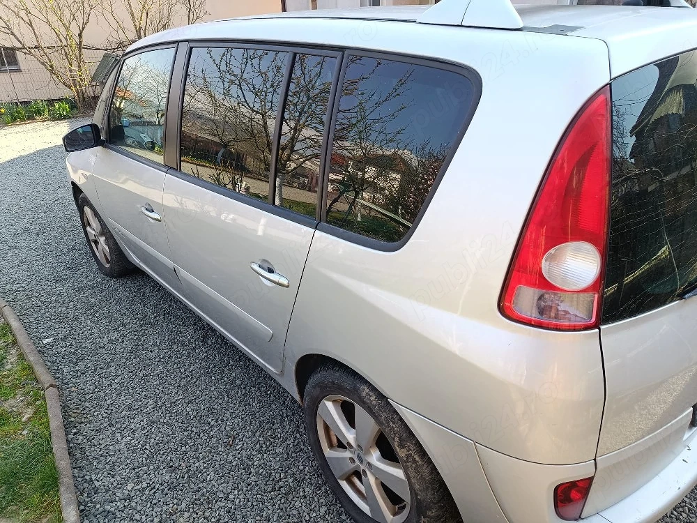 Renault Espace IV 2.0 dci