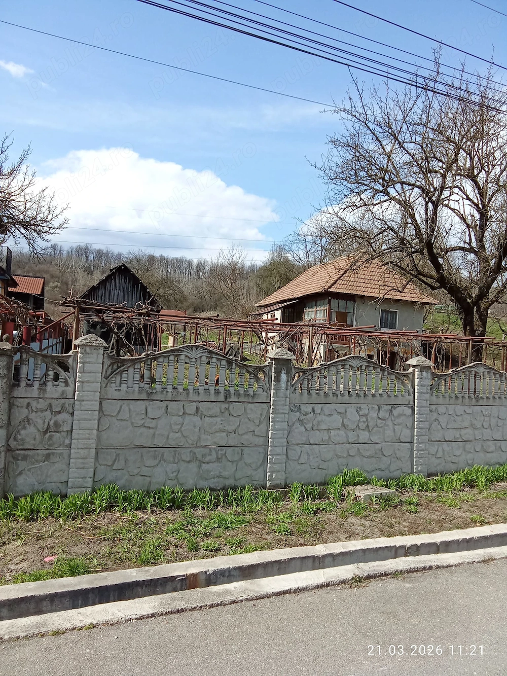Teren agricol de vanzare, curte si gradina. Localitatea: oraș  Rovinari, cartier Vârţ, judet Gorj