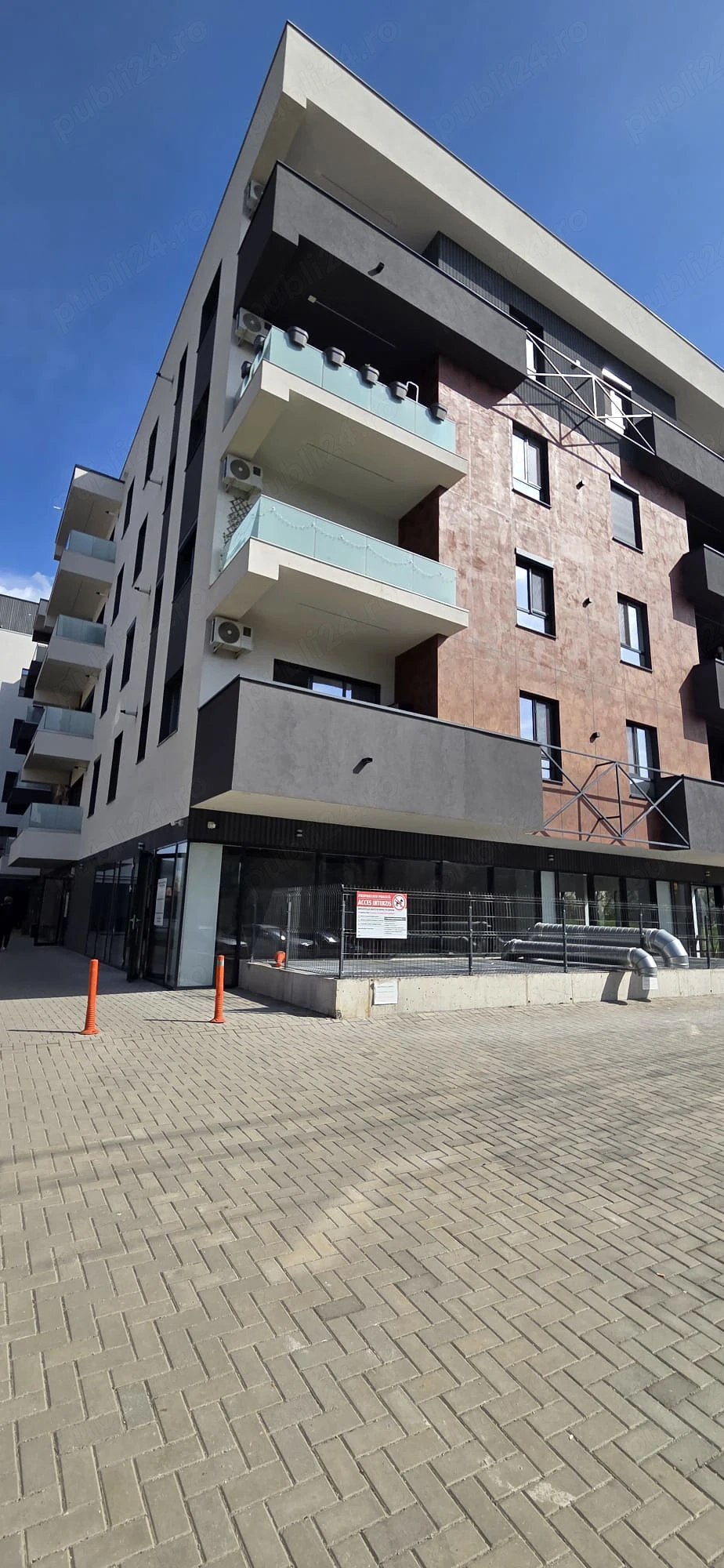 Investiție sigură!Spațiu comercial modern 84mp complet amenajat, vitrină stradală - Gata de deschis!