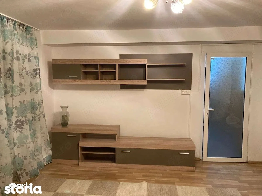 De vanzare apartament 2 camere decomandat Florilor