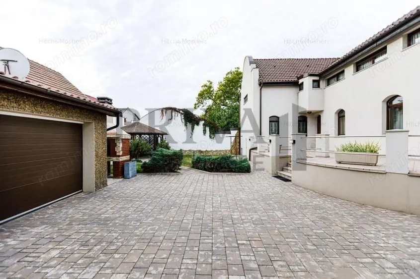 Casa de lux 5 camere,2 garaej,4 bai, 500 mp teren. Lipovei/Iulius Mall