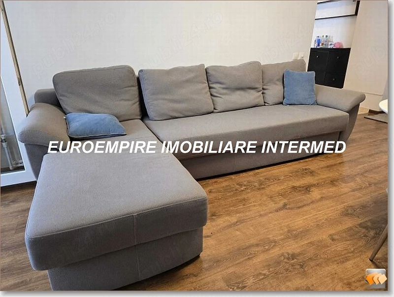 Apartament cu 2 camere decomandat ,zona Trocadero