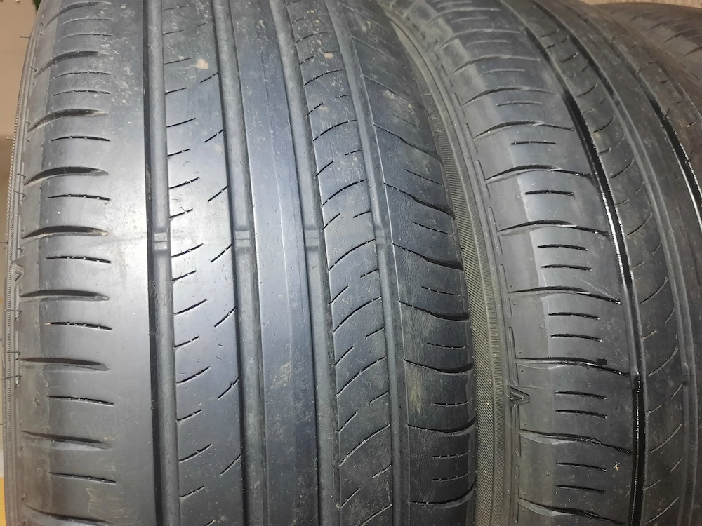 De vânzare anvelope 