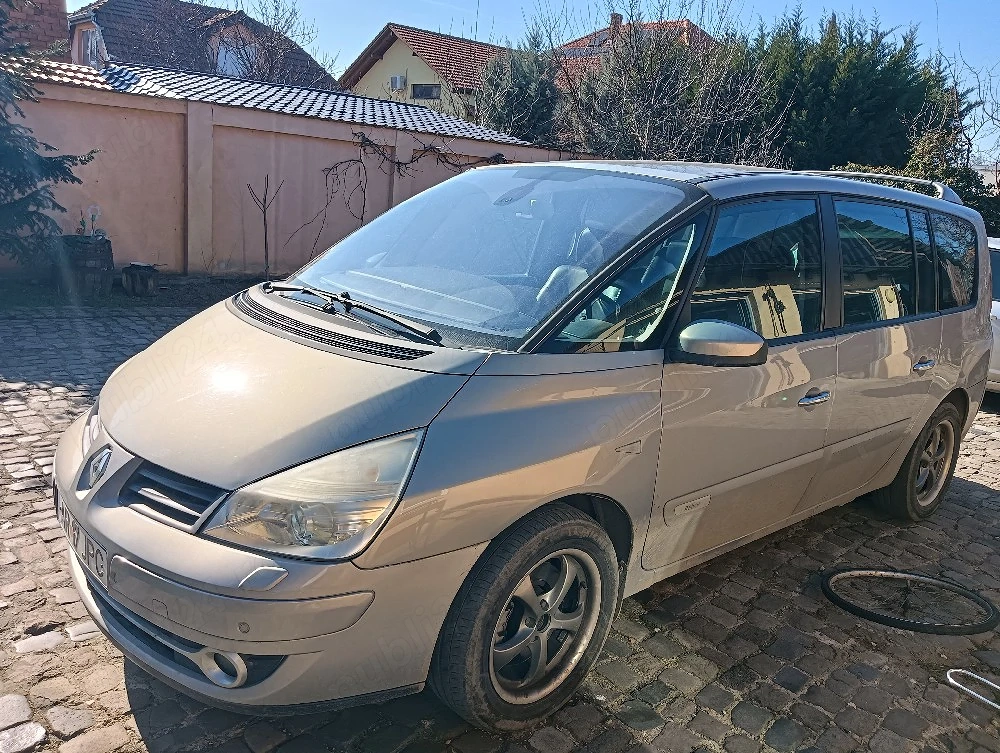 Renault Espace initiale Paris