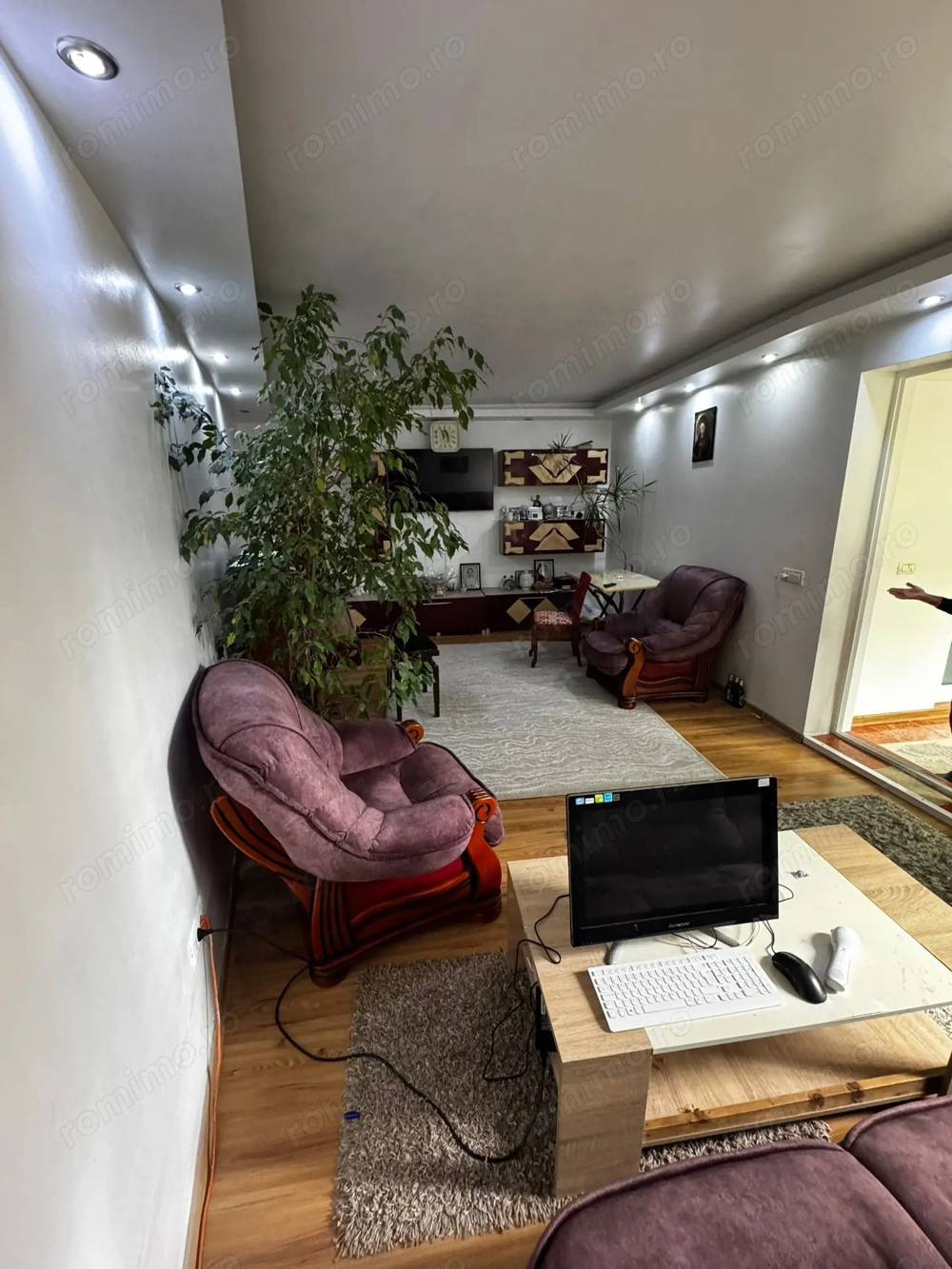 Casa de vanzare - zona Stadion