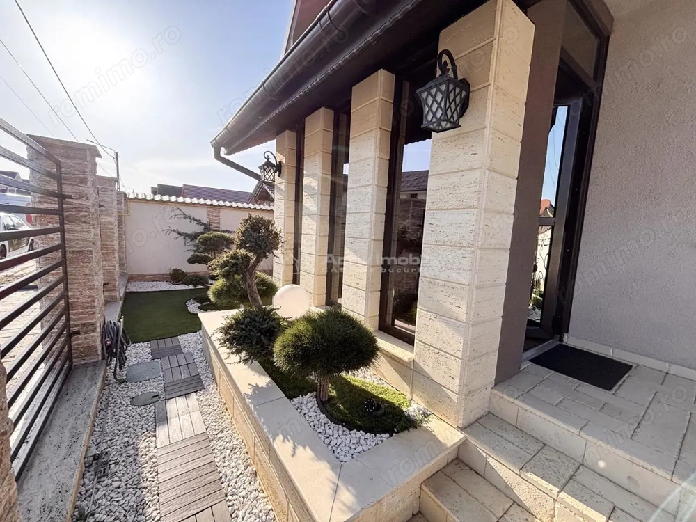 Casa cocheta de vanzare in Sanmartin – confort - stil si relaxare intr-un singur loc