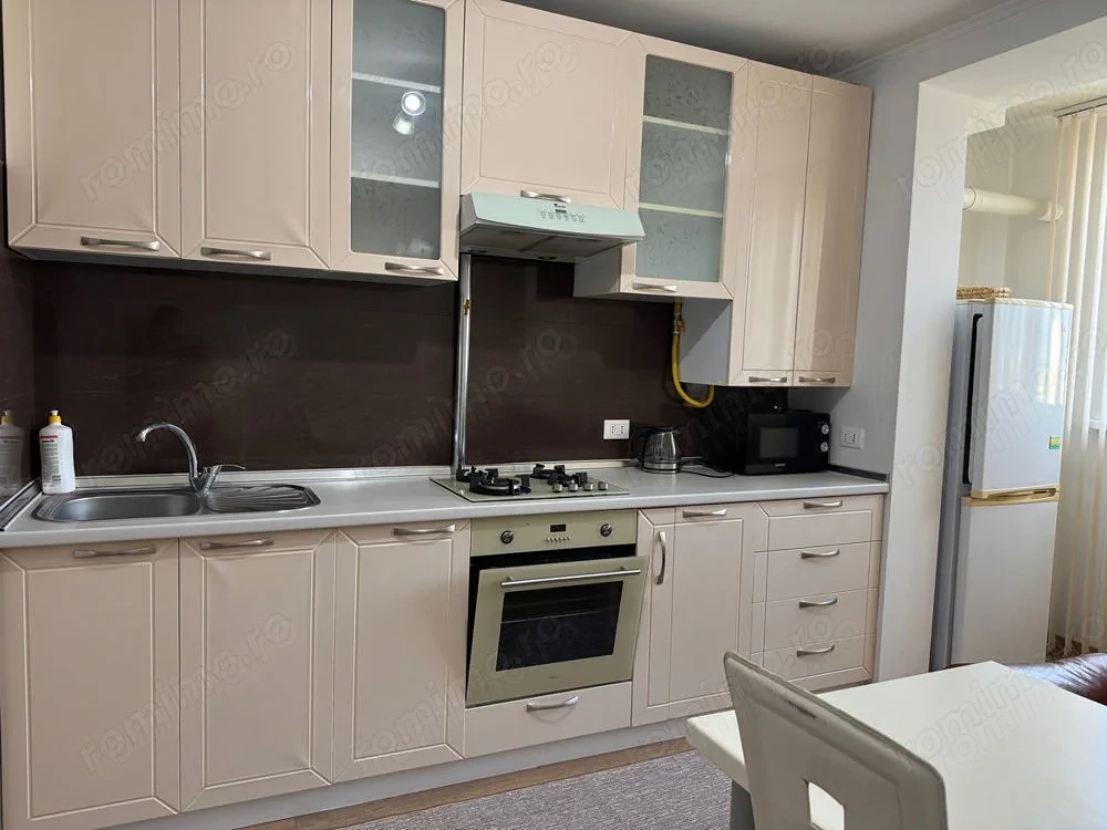 Garsoniera de inchiriat Sector 1 zona Banu Manta 