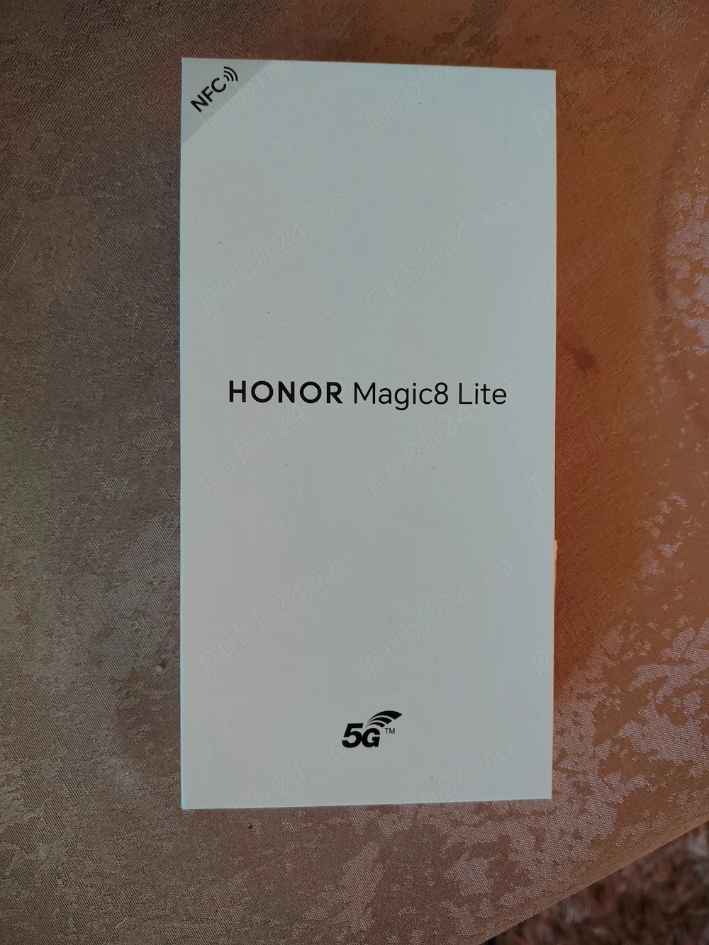 Vând honor magic 8 litlle