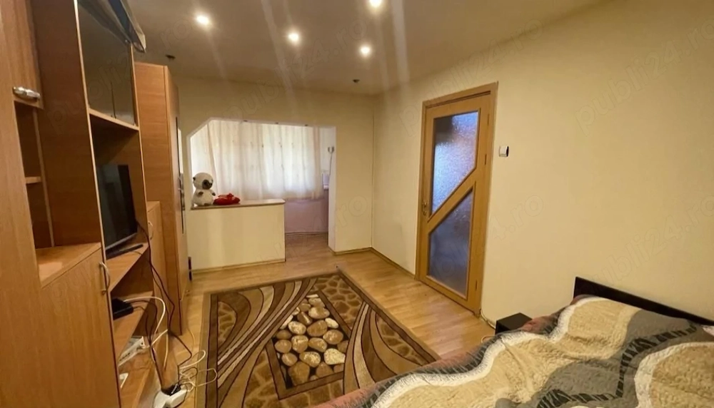 Garsonieră de vânzare G- ral Dragalina Petroșani 