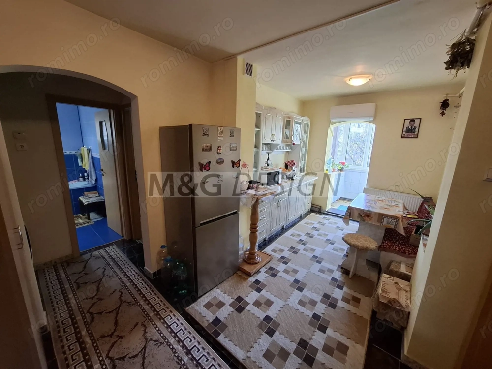 Aradului, 2 camere decomandate, et 3, centrala proprie