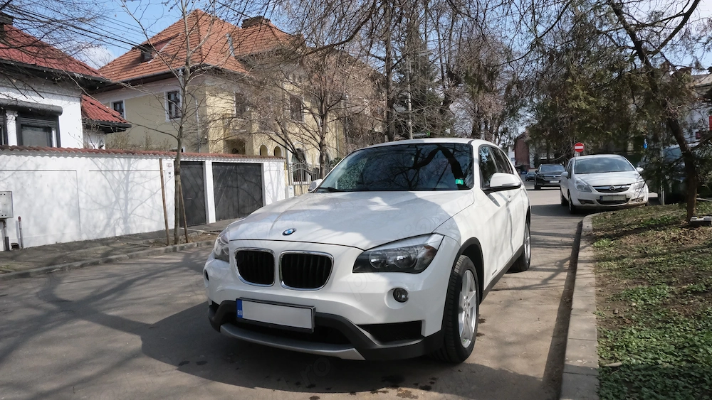 BMW X1 xDrive 18d, 2.0 diesel, 2013, 149931 km, cauciucuri cu jante vara si iarna