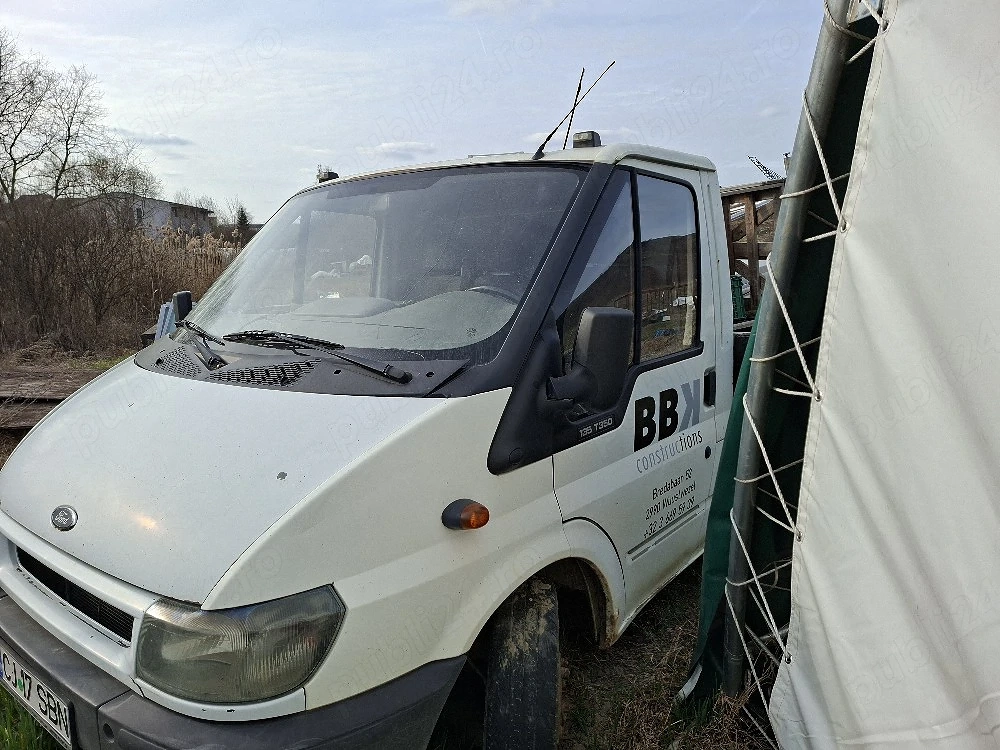 vand ford trnsit  2003 