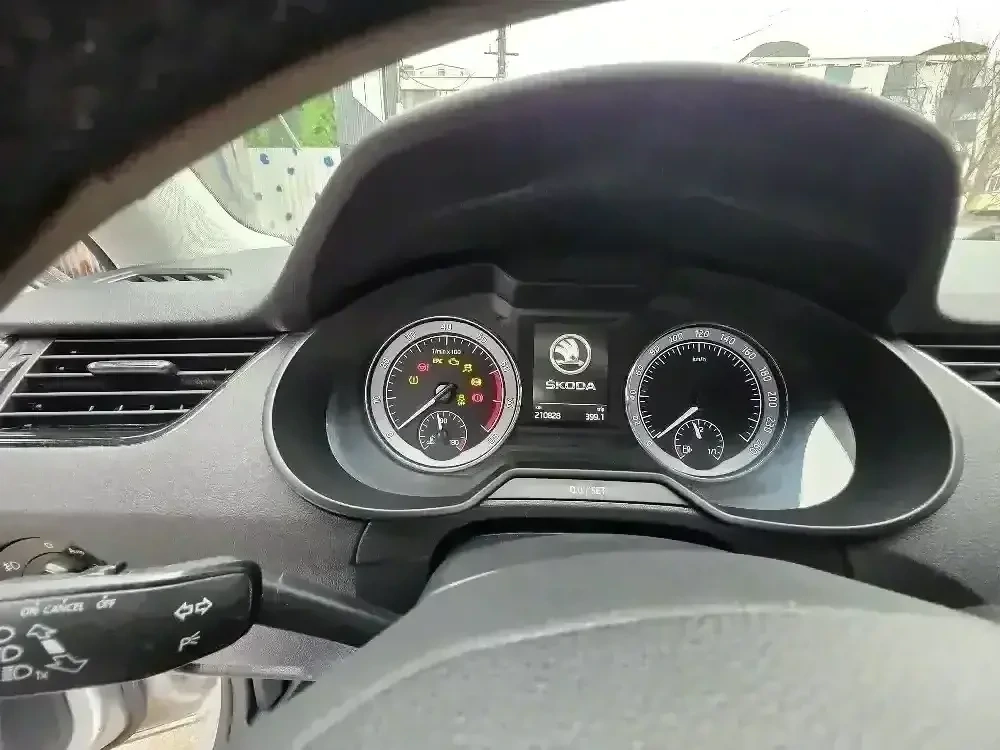 vind Skoda Ocatvia  2020