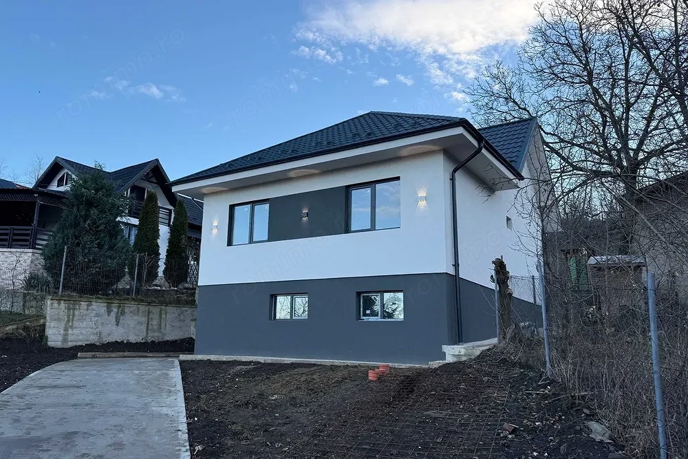 Casă Nouă 140mp Teren 1370mp Aproape de Grădiniță & Primărie