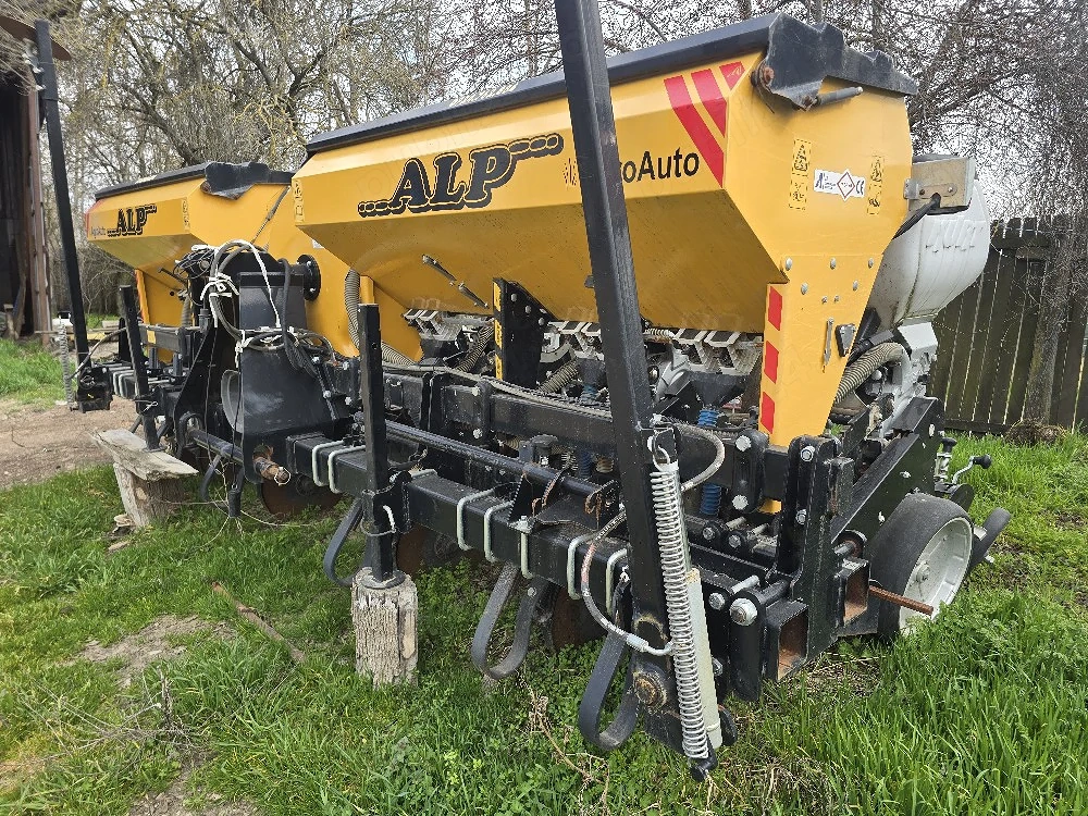 Semanatoare 6 randuri Alp   Kurt cu fertilizare