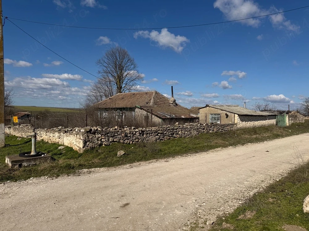 Casă + teren 2142 mp | deschidere 66 ml DN | Olteni Constanța | 23.000 