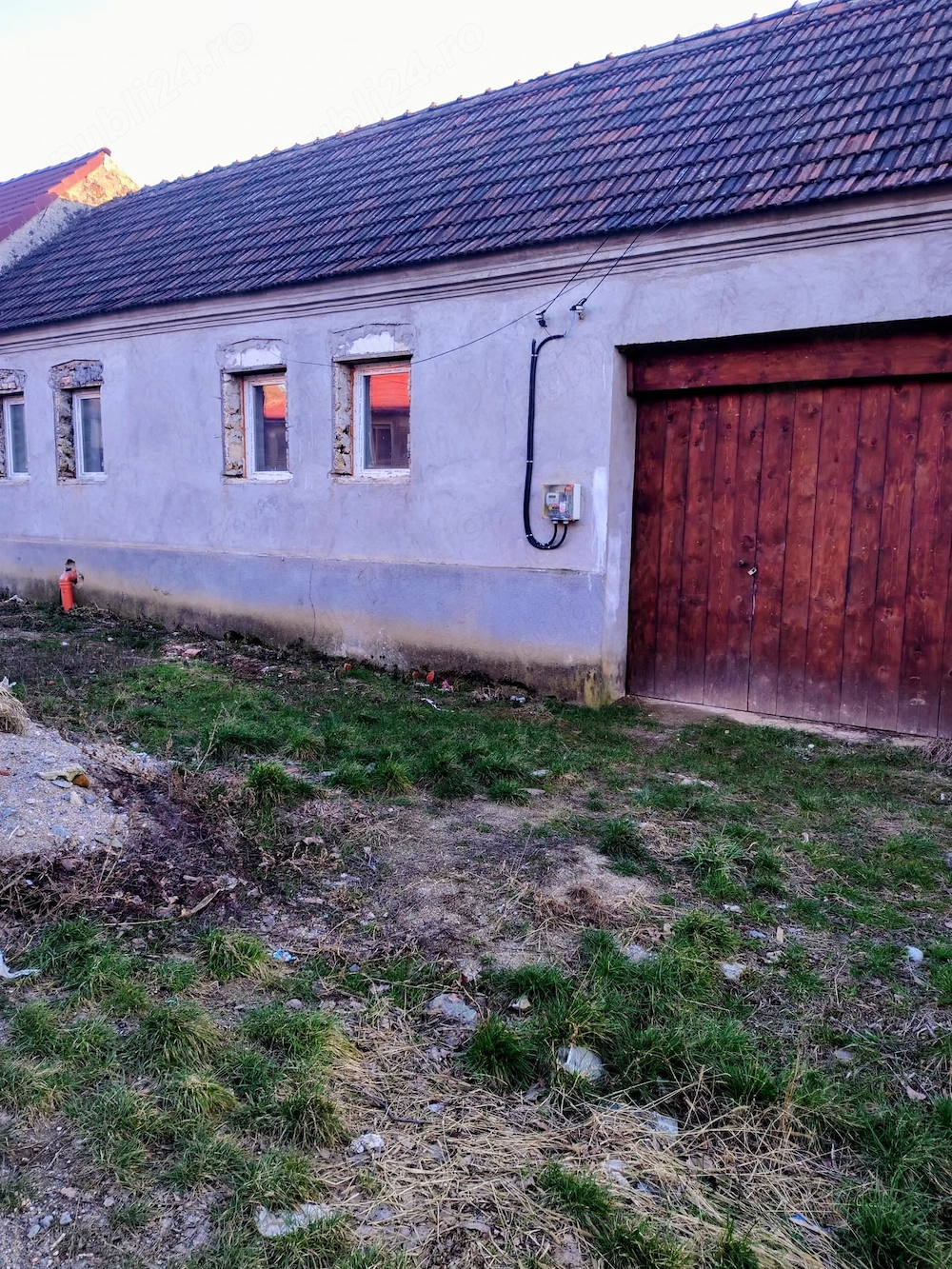 De vinzare casa renovata recent 